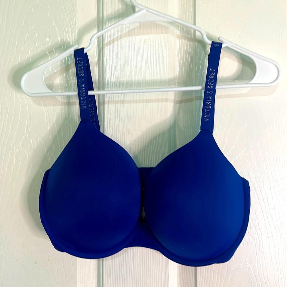Victoria’s Secret push-up bra royal blue size 36DDD in excellent condition